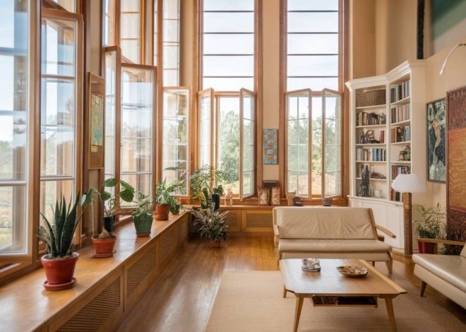 « La fenêtre toute hauteur : maximiser la lumière naturelle et sublimer votre intérieur »
